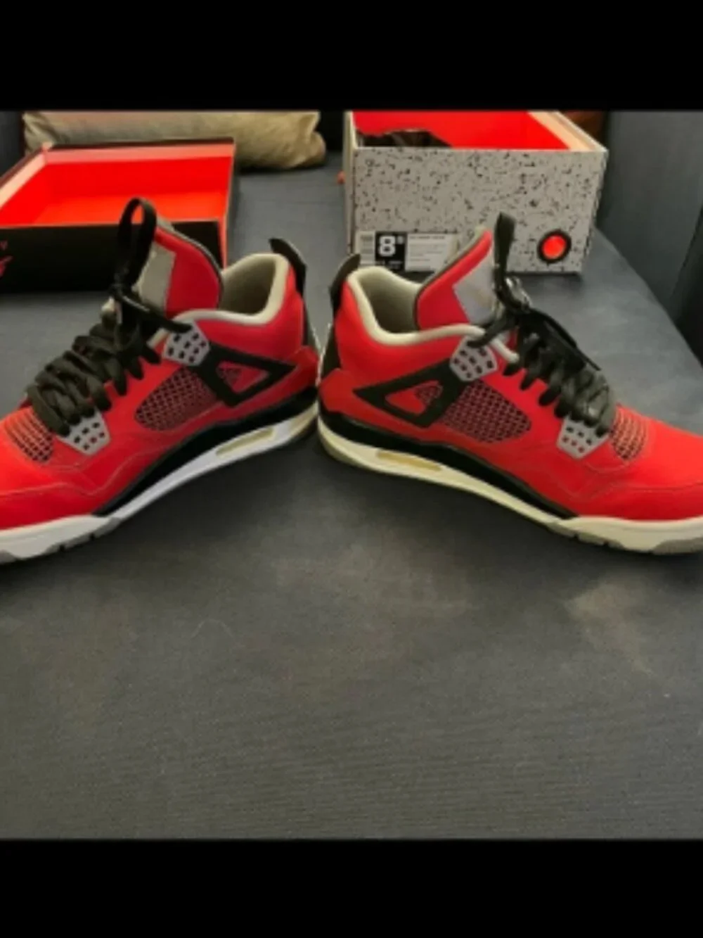 Jordan 4 Retro ‘Toro Bravo’
